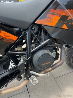 KTM 690 SM LC4 - 3