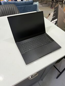 Prodám herní notebook Razer Blade 15 ve skvělém stavu. - 3