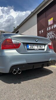 BMW E90 330i 190kW - 3