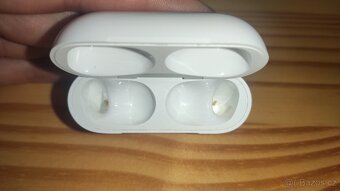 Apple Airpods Pro bez sluchátek - 3