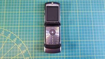 Motorola V3i - 3