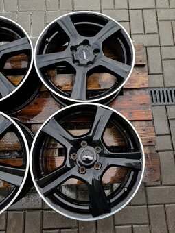 Alu kola, disky r17 5x112 Autec Black Polished - 3