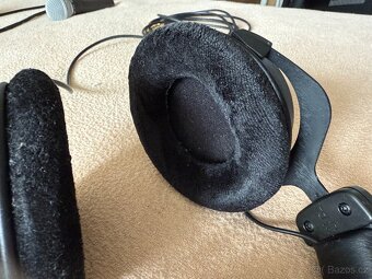 Studiové / herní sluchátka Beyerdynamic DT 990 PRO (80 Ohm) - 3