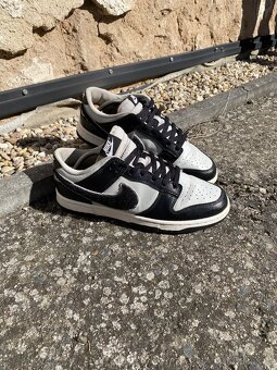Tenisky Nike Dunk Low Chenille Swoosh - 3