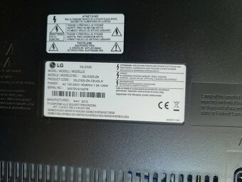 LG 32LD320 81,3 cm (32palců) LCD - 3