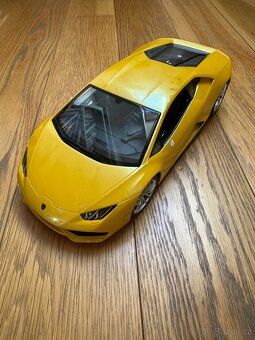 Lamborgini Huracan RC auto - 3