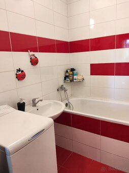 Prodej bytu 3+1 77 m² Mírové sídliště, Český Dub - 3