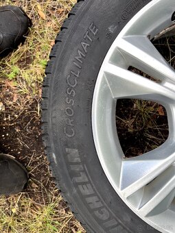 Celoroční kola Ford Focus 215/55 R16 5x108 ET50
 - 3