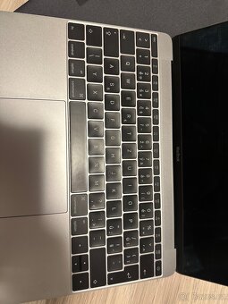 Apple MacBook 12 - 3
