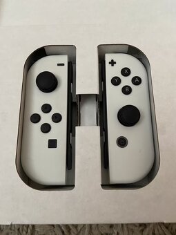 Nintendo Switch OLED dotykové - 3