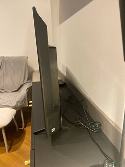 43" Sony Bravia KD-43X72K - 3