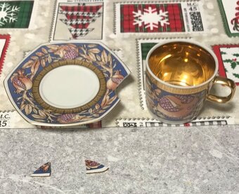 Keramická sada šesti hrnků a podšálku od ATELIÉR LESOV - 3