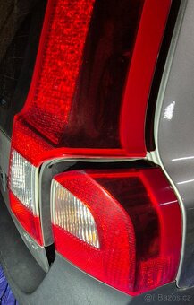 Zadní světla Volvo XC70 - 3