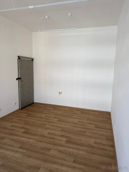 Kancelář 21m2, Praha 3 - Žižkov - 3