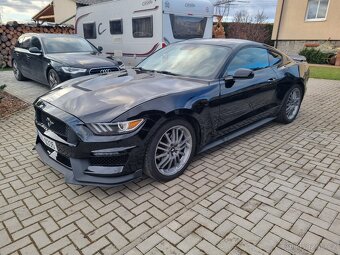 Ford Mustang, paket GT350, motor 3,7 V6, 224 kw,2015,manuál - 3
