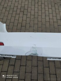 prodám zadní nárazník na škoda octavia 3 combi na opravu - 3