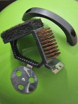 Grill FIELDMANN FZG 1000 G na dřev. uhlí (bez teploměru) - 3