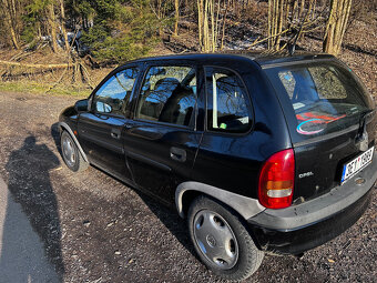 Opel Corsa 1.2 / 1997 33kw - 3