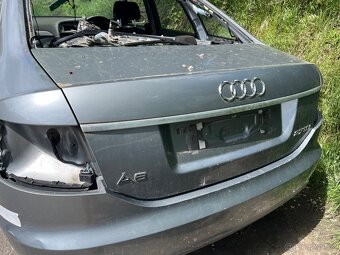Audi a6 2.7tdi c6 díly - 3