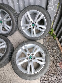 4ks alu disky orig. Škoda 5x100 r16 pneu 205/45 r16 - 3