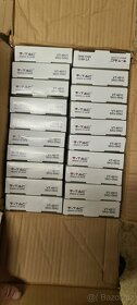 LED reflektor 230v 10w Napájení : 230V 50Hz - Příkon : 30W - 3