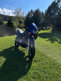 Honda varadero 125 - 3