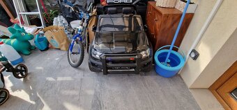 Auto pro 2 děti s novou výkonnější baterii - 3