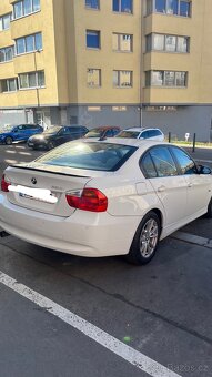 Bmw e90 320i - 3