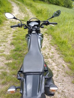 Suzuki DR 125 SM - 3