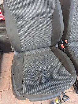 Škoda Octavia III 3 vyhřívané sedačky. - 3