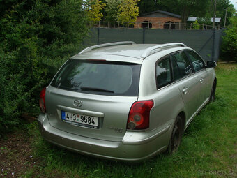 TOAYOTA Avensis kombi 2006. - 3