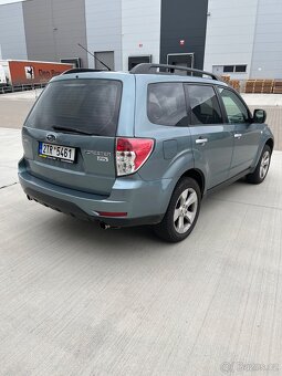 Subaru Forester 2.0D 108 kW – bez investic, 6 kvalt, vyhř. s - 3