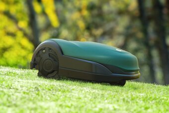 Robotická sekačka Robomow RK2000 nová - 3