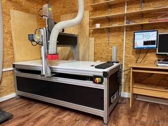 CNC frézka KOMPAS F1500 2,2kW + odsávání a příslušens - 3