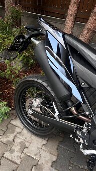 Aprilia sx 125 supermoto - 3