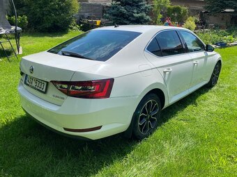Škoda Superb III 2.0 TDI 110kW DSG rok 2017 - 3