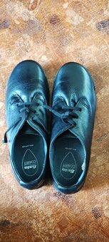 Nove kozene damske boty zn. Bata, vel. 38 - 3