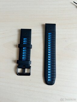 Garmin Quickfit 22mm black cirrus blue barva - 3