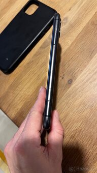Prodám černý iPhone 11 64GB - 3