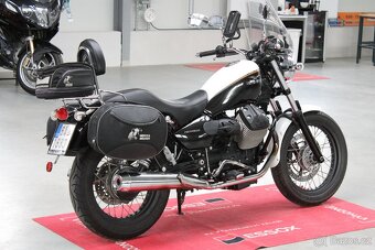 Moto Guzzi Nevada 750 Anniversario 2013 24 tis. km původ ČR - 3