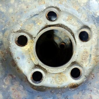 15" plechová kola – 5x100 – ŠKODA (VW, SEAT, AUDI) - 3