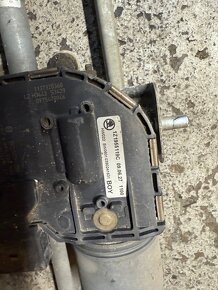 Škoda octavia 2 mechanismus stěračů - 3