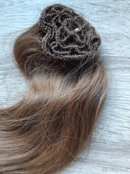 Pravé dámské vlasy - 3