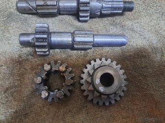Jawa 50 20,21,23 pionýr převodovka - 3