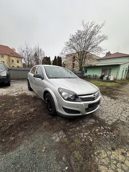 Opel Astra - 3