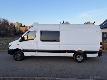 MB Sprinter 516 4x4 dílna + 6 místné - 3