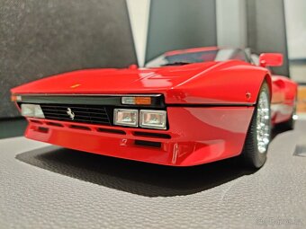 Ferrari 288 GTO 1984 Rosso 1:12 Top Marques Collectibles - 3