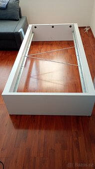 IKEA postel MALM 90x200cm - 3