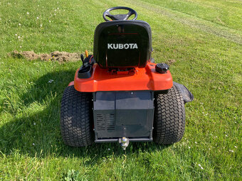 Zahradní traktor Kubota GR 2120 4 x 4 - 3