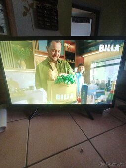Smart TV 60 cm - 3
